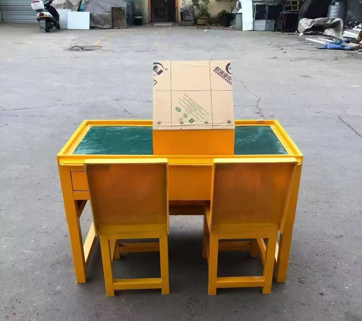 管城回族防静电导通桌井下煤矿火工品发放桌：危险品流转的安全守护者